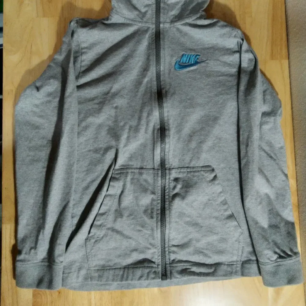 Vintage Nike Logo Lightweight Hoodie Sweatshirt
